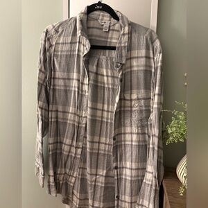 Old Navy Gray Checkered Shirt